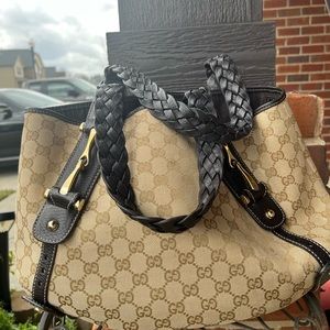 Gucci Shoulder Bag